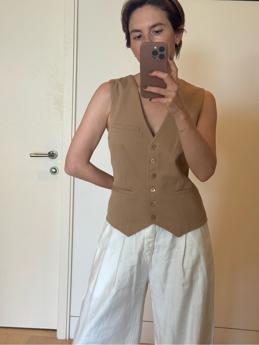 STAUD Brown Sleeveless Button-Front Vest